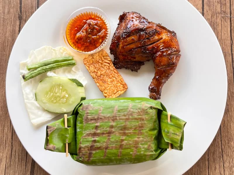 Nasi Liwet Ayam Bakar