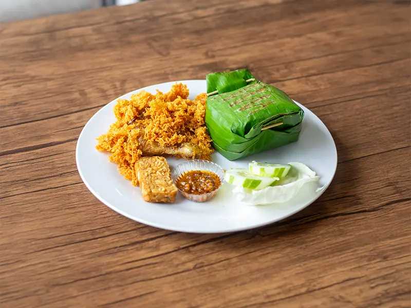 Nasi Liwet Ayam Kremes